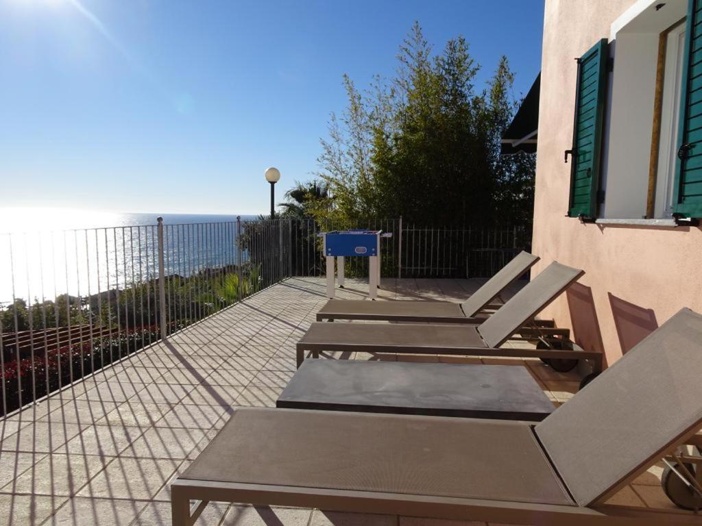 Villetta Sole Mare Santo Stefano al Mare Ngoại thất bức ảnh