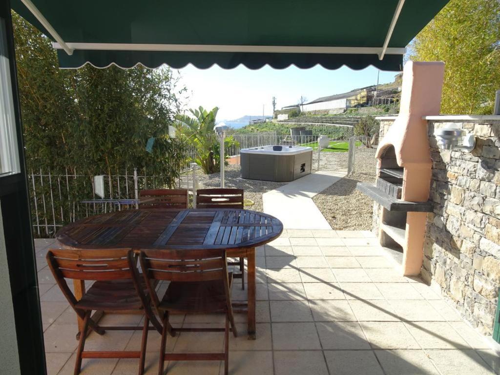 Villetta Sole Mare Santo Stefano al Mare Ngoại thất bức ảnh